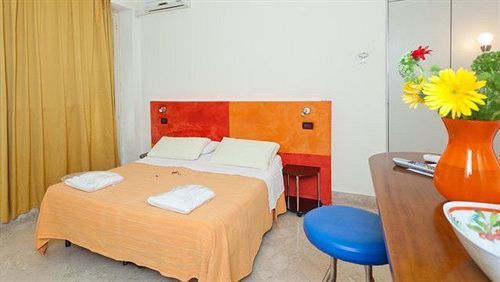 Hotel Rainbow باليرمو المظهر الخارجي الصورة